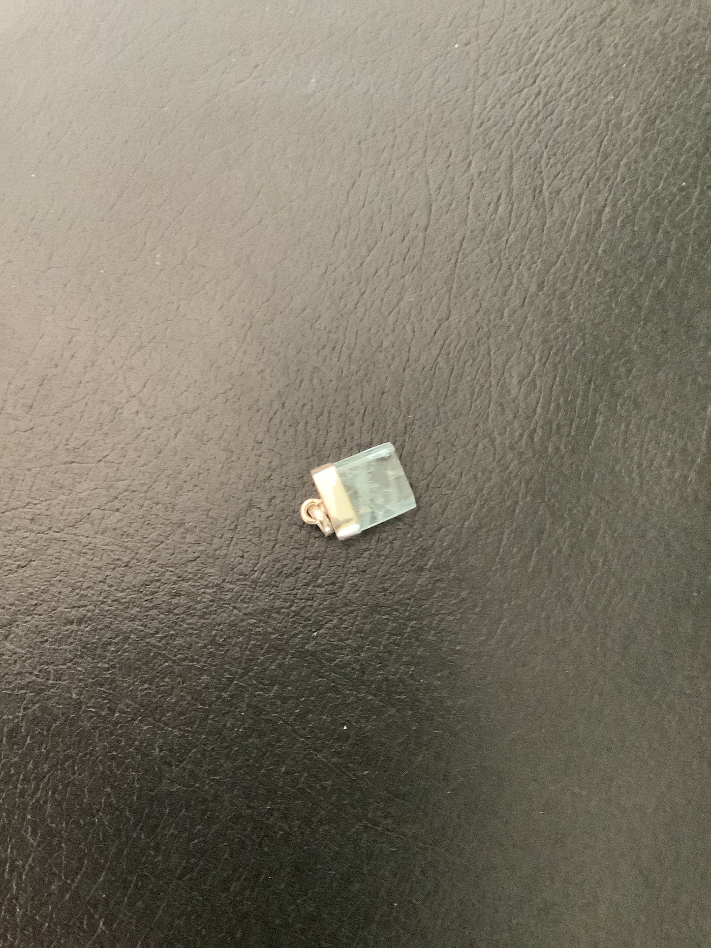 Polished Aquamarine Pendant