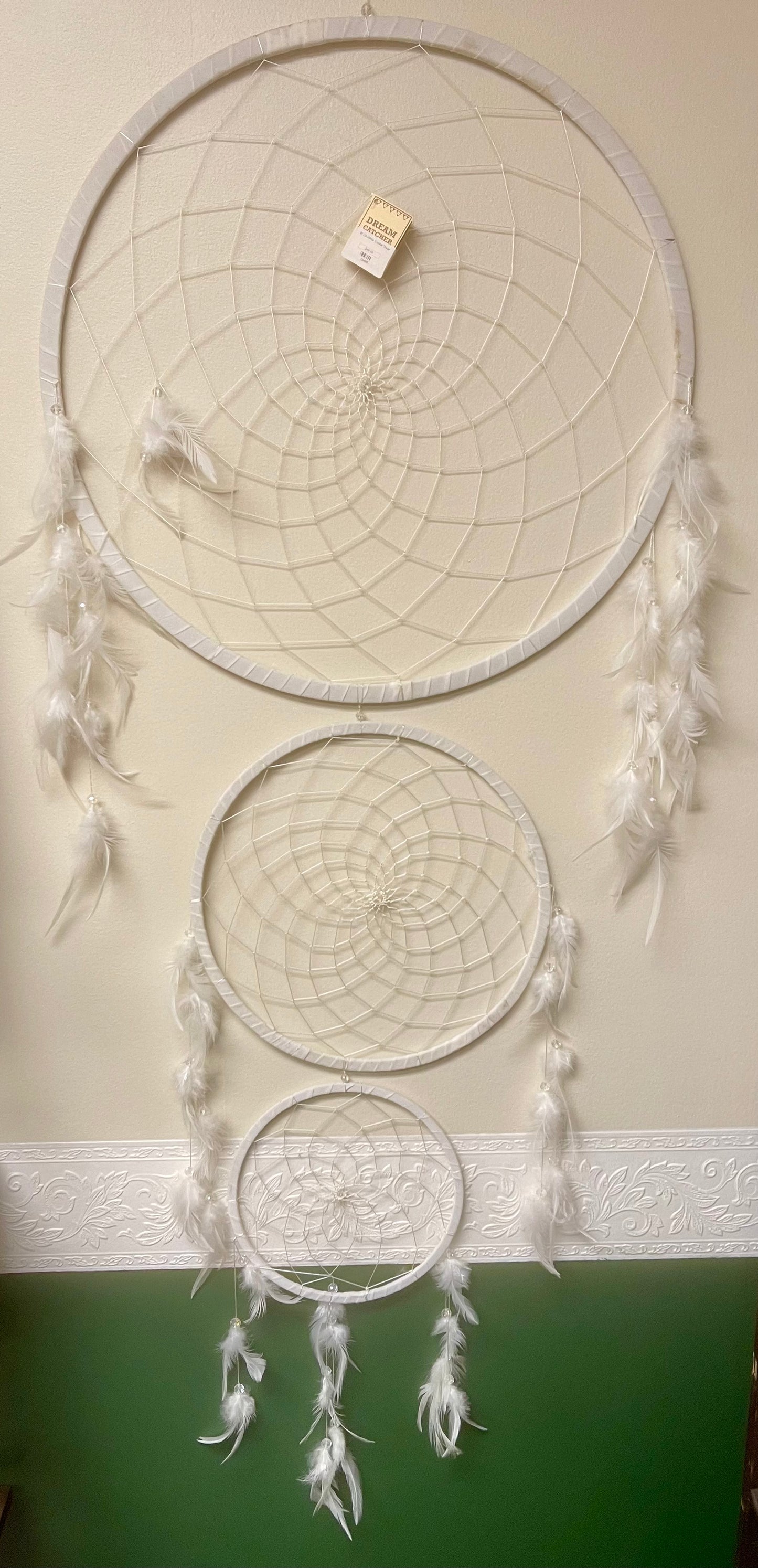 LG White Crystal Dreamcatcher