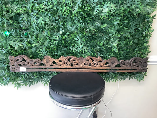 Wooden Floral Above Door Decor