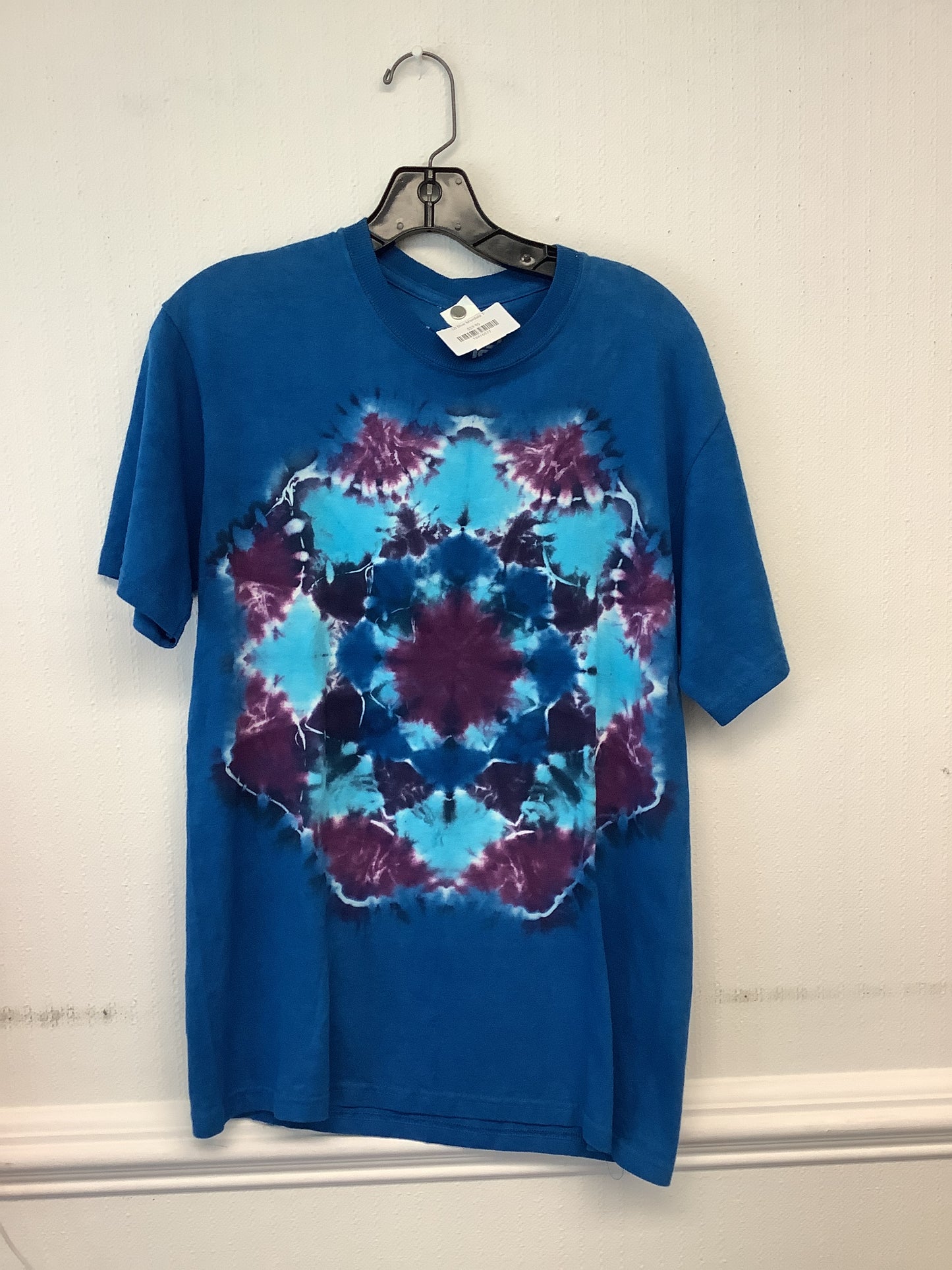 LB Blue Mandala T-Shirt Small