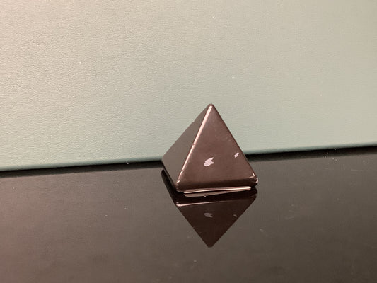 Snowflake Obsidian Pyramid 30mm