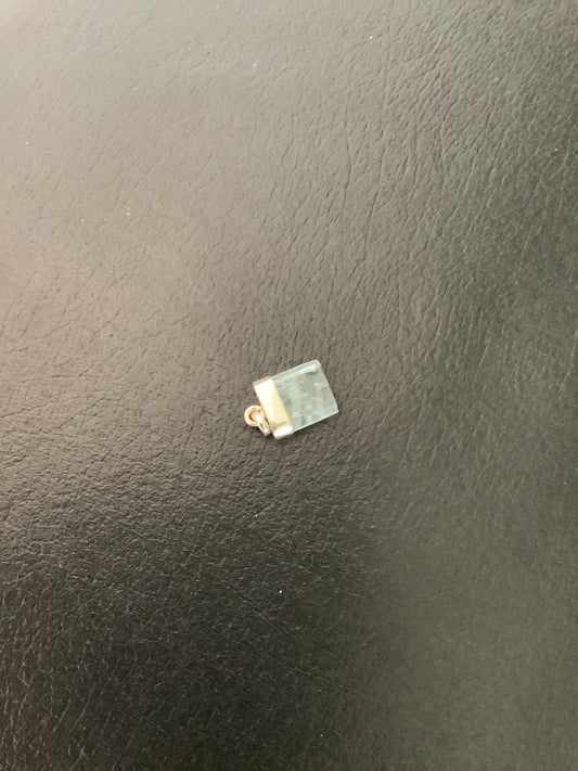 Polished Aquamarine Pendant