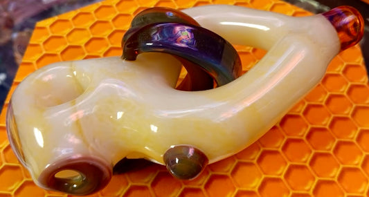 Topaz Donut Pipe
